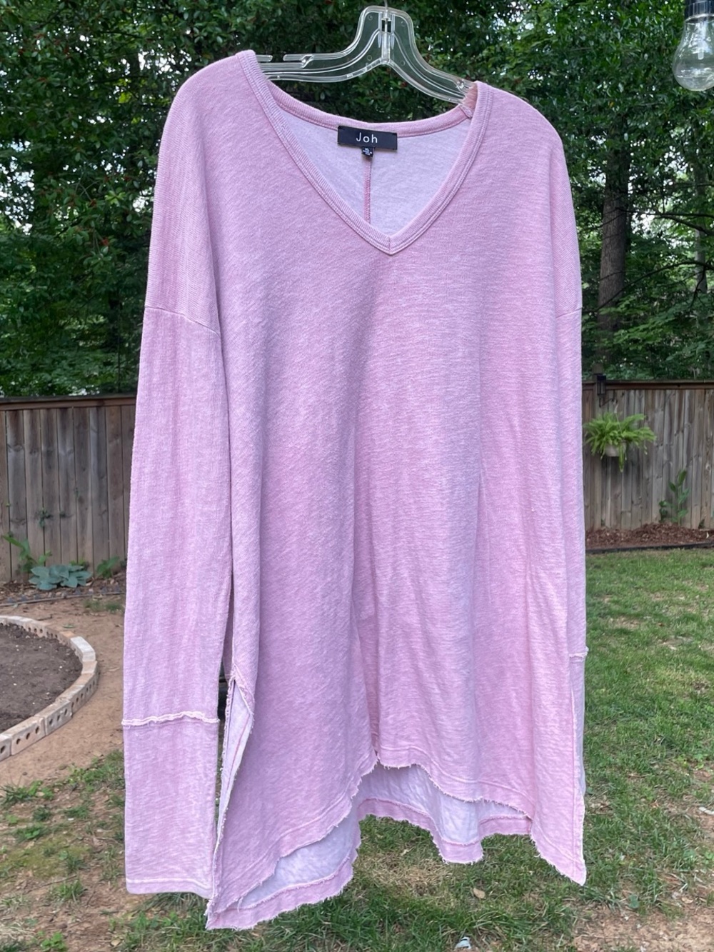 Joh Size XL Pink V-Neck Lightweight sweater